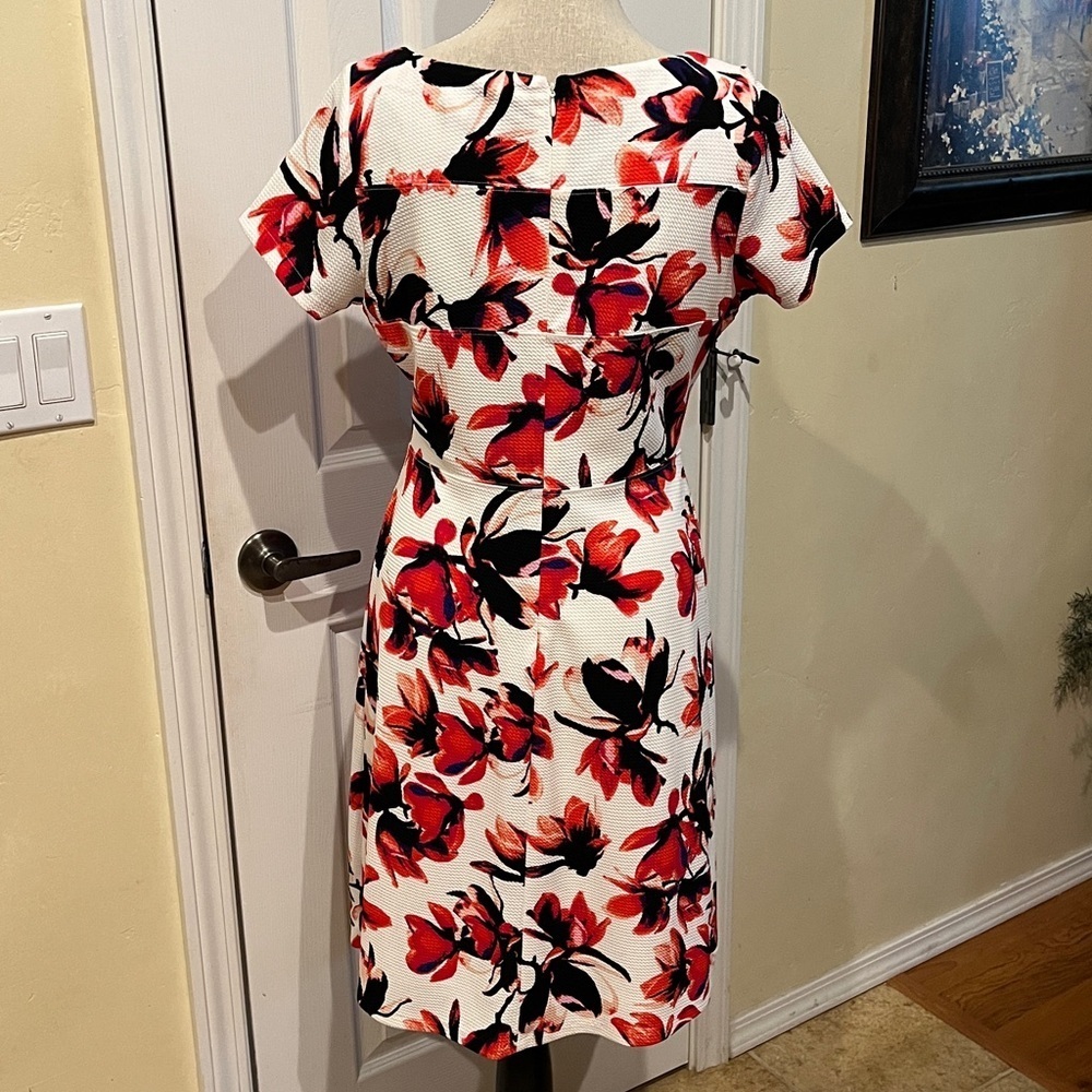Ivanka Trump Coral and Black Floral Midi Dress - Picture 3 of 4